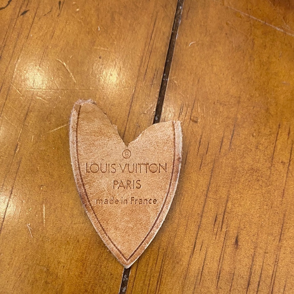 Louis Vuitton Keepall 50 Monogram - Picture 13 of 14